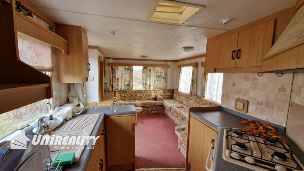 HORNÉ DRŽKOVCE  – MOBILNÝ DOM s pozemkom pri potoku 790 m2