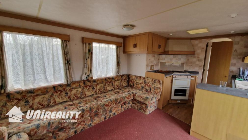 HORNÉ DRŽKOVCE  – MOBILNÝ DOM s pozemkom pri potoku 790 m2