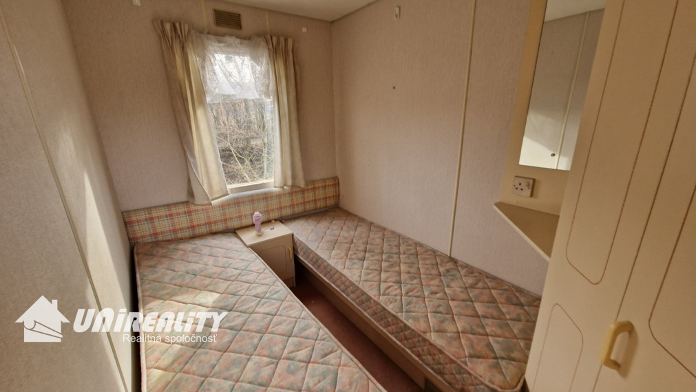 HORNÉ DRŽKOVCE  – MOBILNÝ DOM s pozemkom pri potoku 790 m2