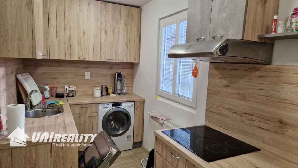 DUCHONKA – PEKNÁ veľká CHATA / TERASA / garáž / 6 – izieb