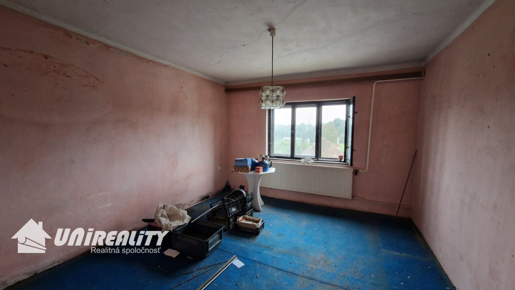 DVOREC – 2 – izb.dom/ poz 2.136 m2– vhodný na výstavbu 2 RD