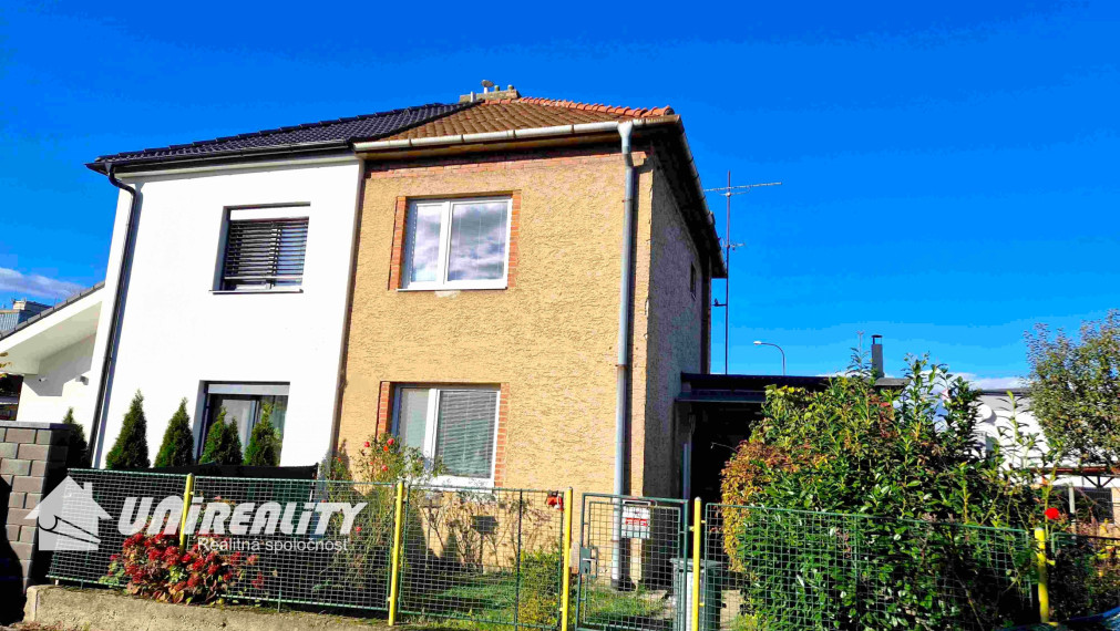 PARTIZÁNSKE – POLDOM – 3 – izbový poldom / GARÁŽ / pozemok 344 m2
