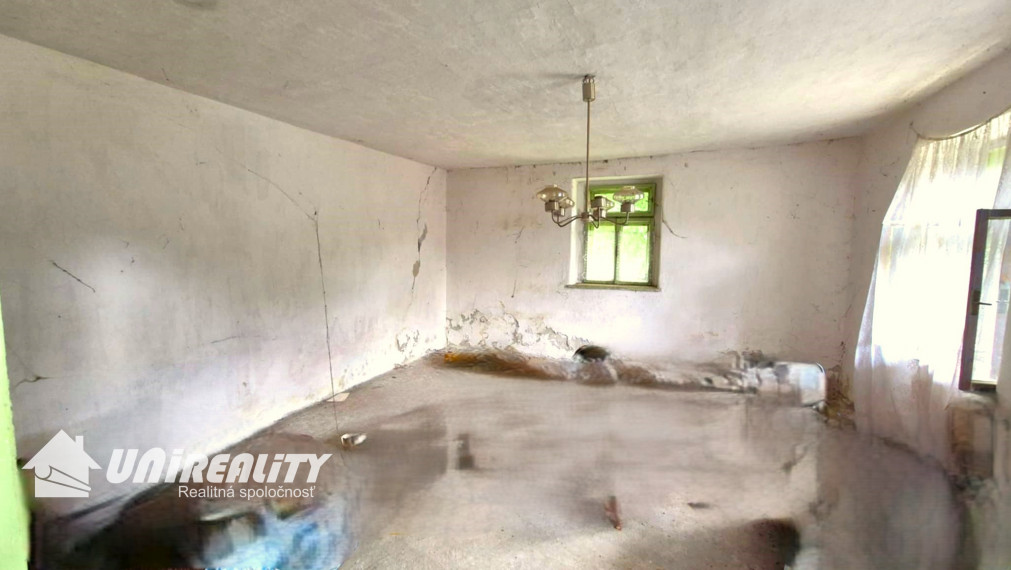 KŠINNÁ – 2 – izbový starší domček / pozemok 535 m2