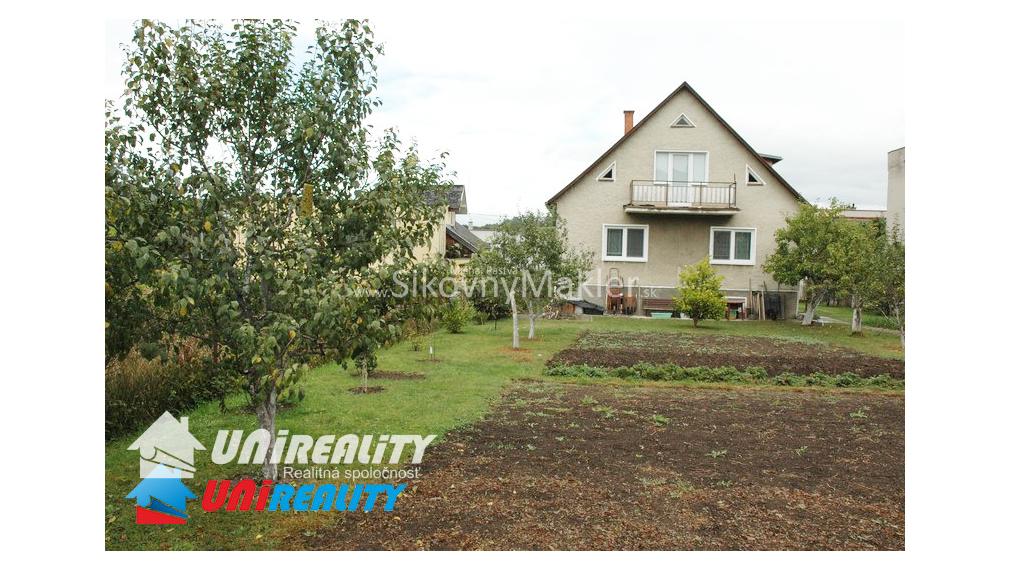 REZERVOVANÉ!!! VEĽKÁ ČAUSA - čiastočne zrekonštruovaný rodinný dom / 918 m2 / IBA U NÁS !!!