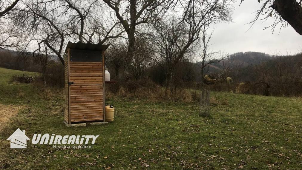 ČIERNA LEHOTA / Rekreačná chata / Tiché prostredie / 192 m2