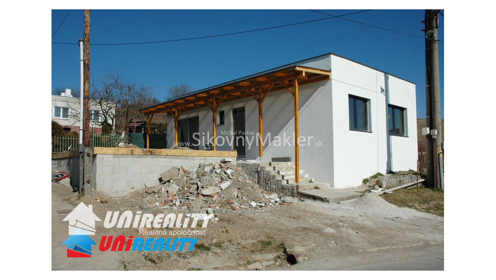 MALÉ KRŠTEŇANY - Novostavba RD s garážou