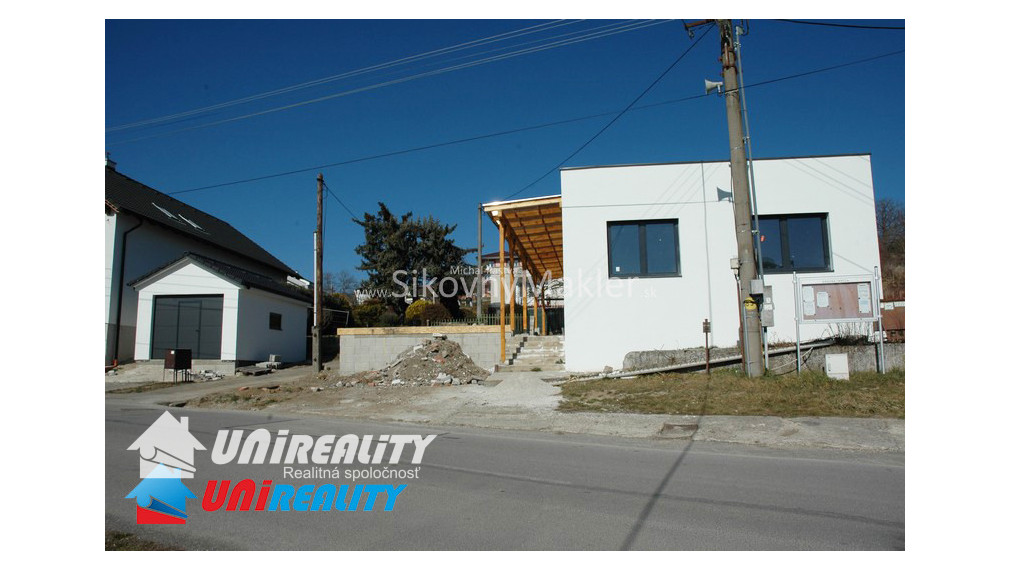 MALÉ KRŠTEŇANY - Novostavba RD s garážou