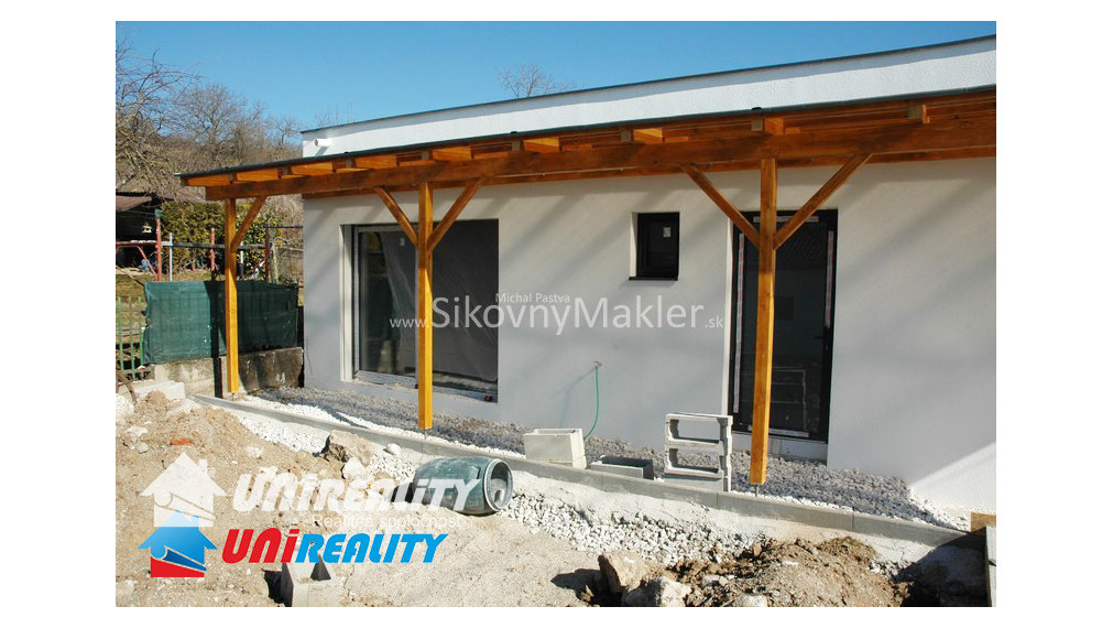 MALÉ KRŠTEŇANY - Novostavba RD s garážou