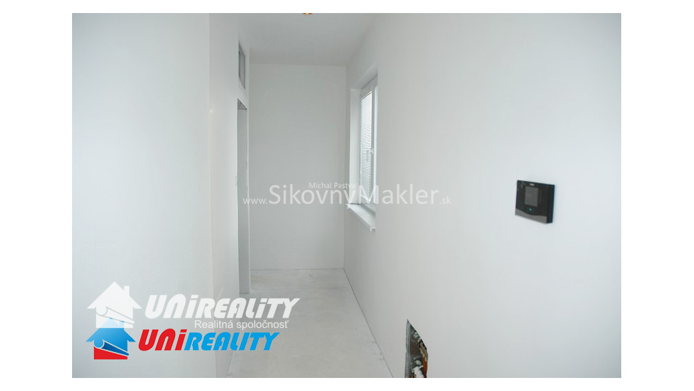 BISKUPICE- Zabehnuté pohostinstvo a byt so samostatným vchodom / pozemok 822 m2