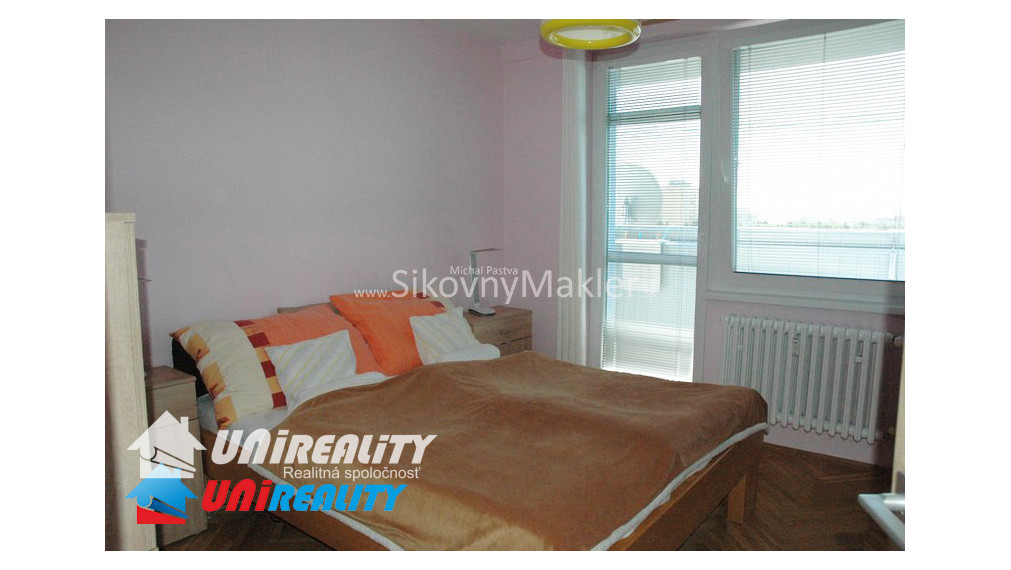 BÁNOVCE NAD BEBRAVOU - 3 izbový byt / SEVER / rekonštrukcia