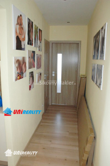 BÁNOVCE NAD BEBRAVOU - 3 izbový byt / SEVER / rekonštrukcia