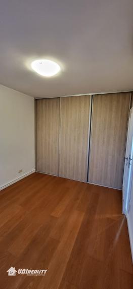 Luxusný 4 izbový byt na predaj, novostavba, čiastočne zariadený v Chorvátskom Grobe, časť Čierna Voda+terasa na streche 87m2 + 2 parkovacie miesta