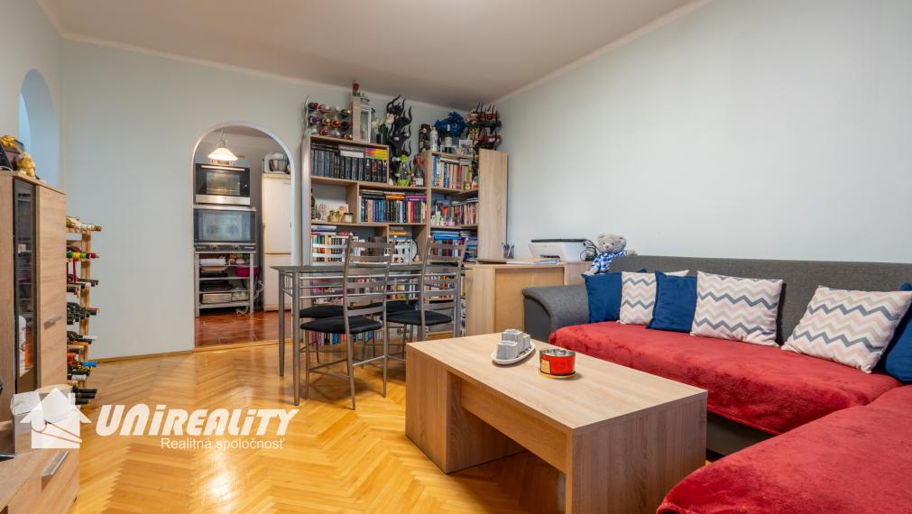 NEWDAY | NA PREDAJ 3-izbový byt | Ul. Kpt. Nálepku, Sihoť - Trenčín | 68 m2