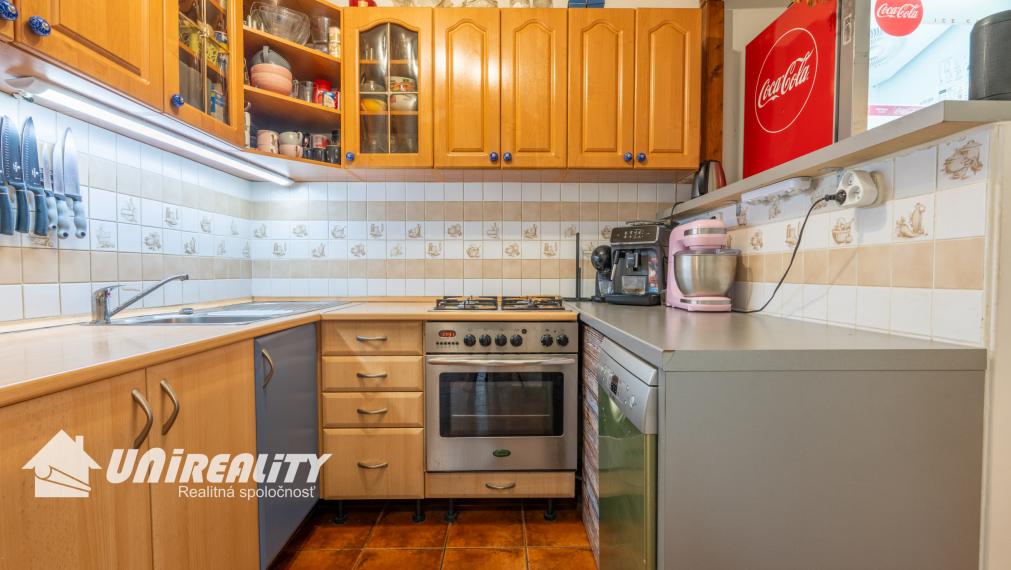 NEWDAY | NA PREDAJ 3-izbový byt | Ul. Kpt. Nálepku, Sihoť - Trenčín | 68 m2