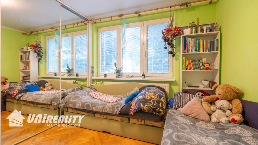 NEWDAY | NA PREDAJ 3-izbový byt | Ul. Kpt. Nálepku, Sihoť - Trenčín | 68 m2