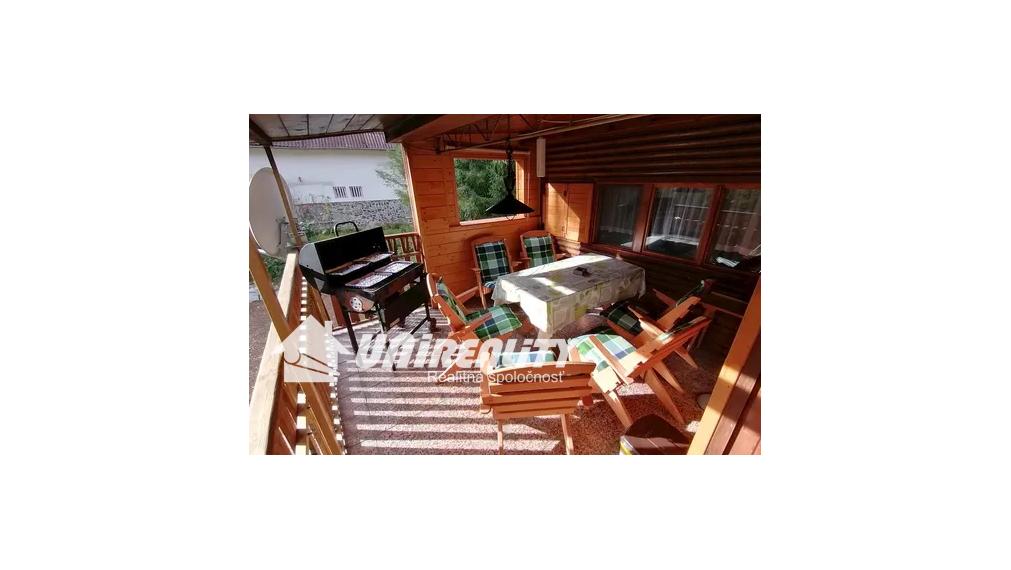 DUCHONKA – príjemná celoročná CHATA v TICHOM prostredí s TERASOU a ústredným kúrením