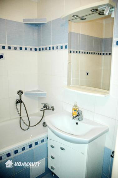 BÁNOVCE NAD BEBRAVOU - 3 izbový byt / Cyrila a Metoda / rekonštrukcia / 63 m2 / IBA U NÁS