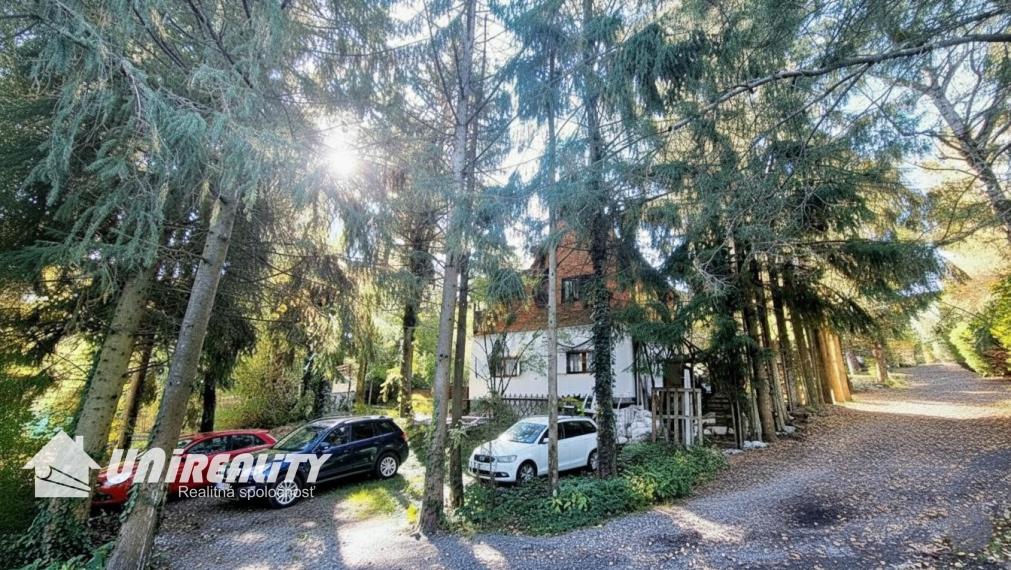 DUCHONKA – príjemná celoročná CHATA v TICHOM prostredí s TERASOU a ústredným kúrením