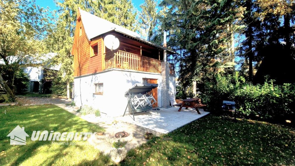 DUCHONKA – príjemná celoročná CHATA v TICHOM prostredí s TERASOU a ústredným kúrením