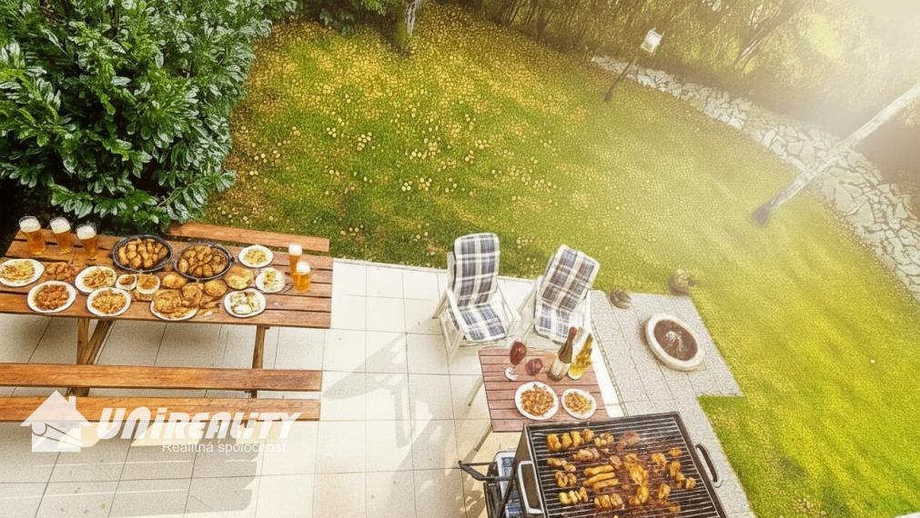 DUCHONKA – príjemná celoročná CHATA v TICHOM prostredí s TERASOU a ústredným kúrením