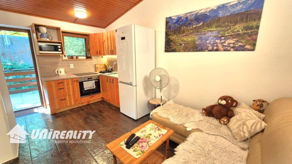 DUCHONKA – unikátna celoročná CHATA / TERASA / altánok / pekné prostredie / KRB +  ústredné kúrenie