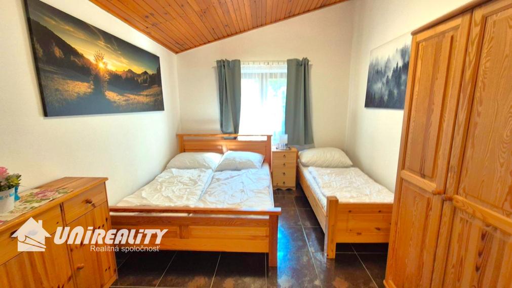 DUCHONKA – unikátna celoročná CHATA / TERASA / altánok / pekné prostredie / KRB +  ústredné kúrenie