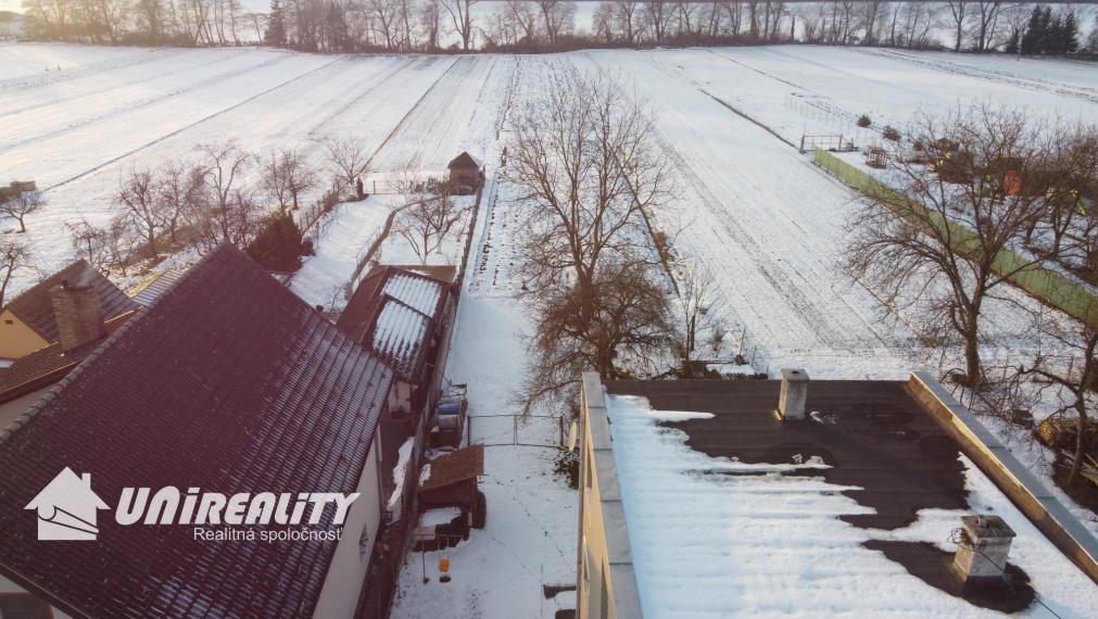 PODLUŽANY - dvojpodlažný rodinný dom / pozemok 1.897 m2