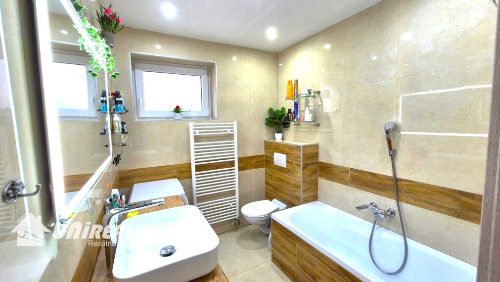 TOPOĽČANY – nízko-energetická NOVOSTAVBA / super lokalita MRAVENISKO