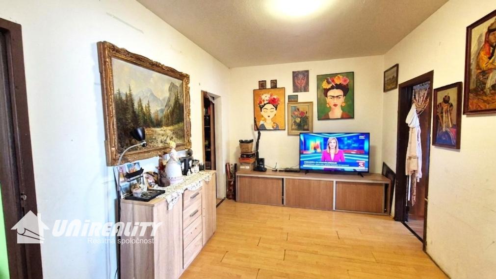 BA – PETRŽALKA – 3 – izb. byt / ul. LIETAVSKÁ / 70 m2 / balkón