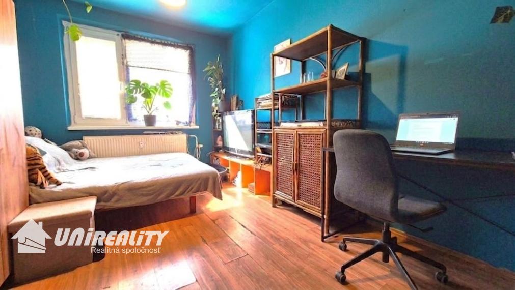 BA – PETRŽALKA – 3 – izb. byt / ul. LIETAVSKÁ / 70 m2 / balkón