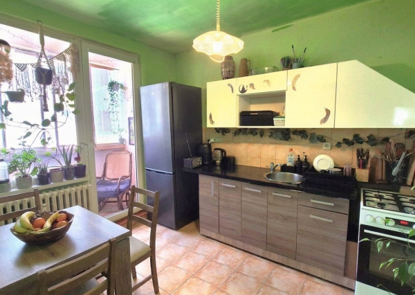 BA – PETRŽALKA – 3 – izb. byt / ul. LIETAVSKÁ / 70 m2 / balkón