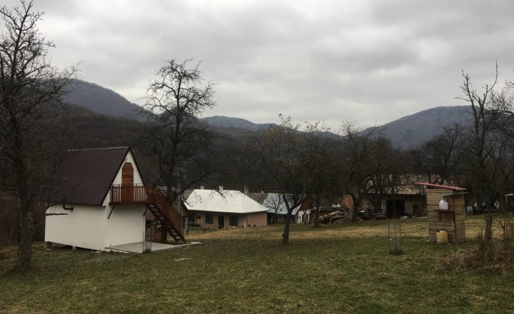 ČIERNA LEHOTA / Rekreačná chata / Tiché prostredie / 192 m2 - fotografia 4