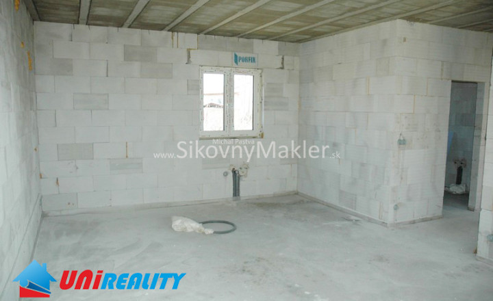 MALÉ KRŠTEŇANY - Novostavba RD s garážou - fotografia 11