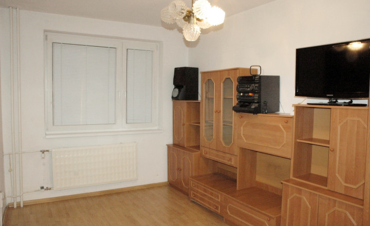 PREDANÉ - BÁNOVCE NAD BEBRAVOU - 3 izbový byt / Cyrila a Metoda / rekonštrukcia / 63 m2 / IBA U NÁS - fotografia 4